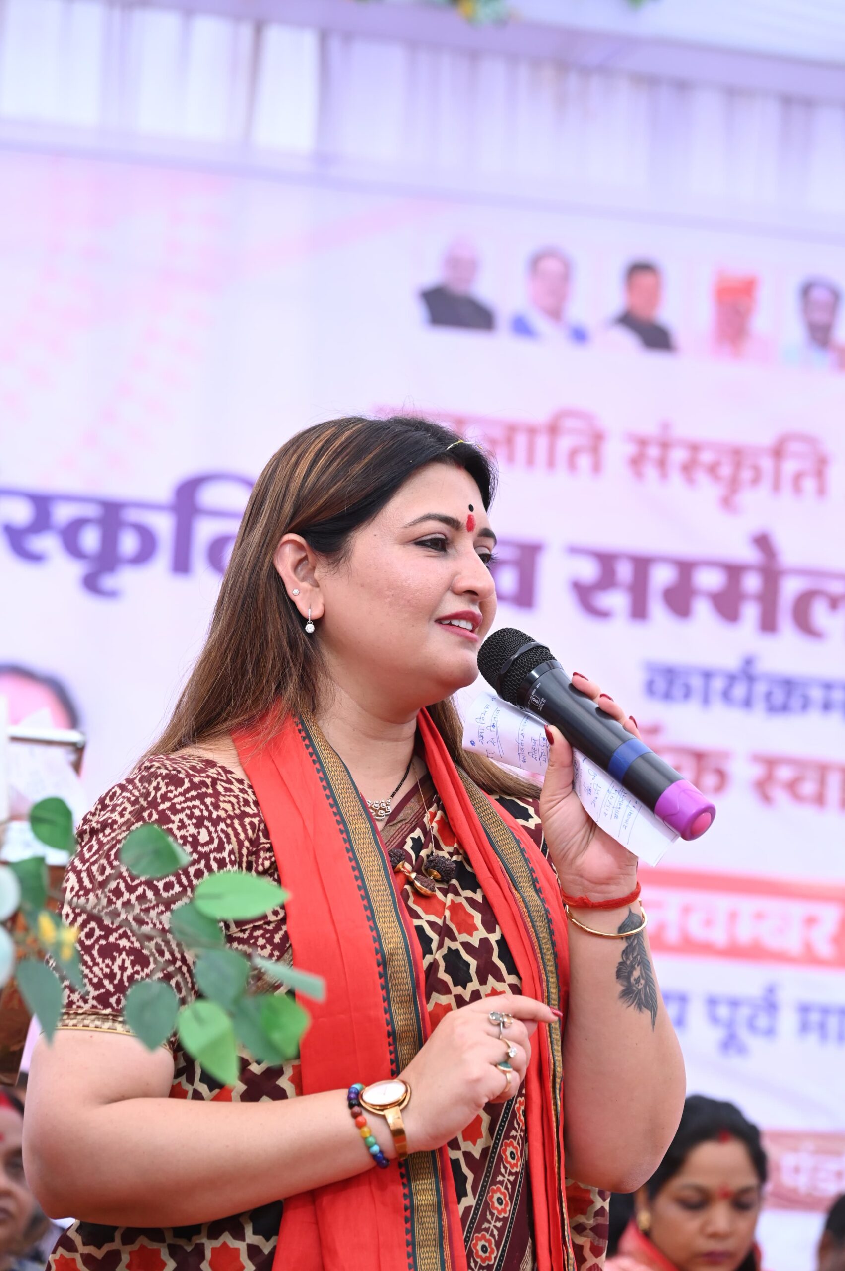 विधायक भावना बोहरा के प्रयासों से वनांचल में निवासरत आदिवासी परिवार के 115 लोगों को घर वापसी से मिली नई उम्मीद